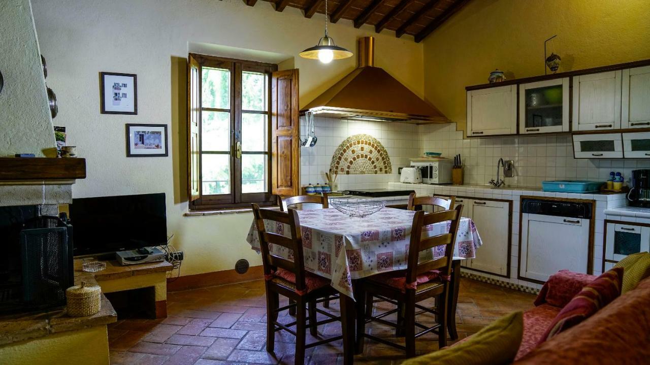 La Casa Del Fattore มอนเตริจโจนี ภายนอก รูปภาพ